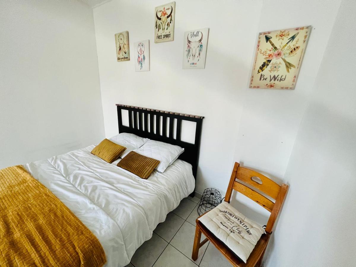 La Plume Wifi Parking Un-Sejour-A-Part Apartment Clouange Luaran gambar