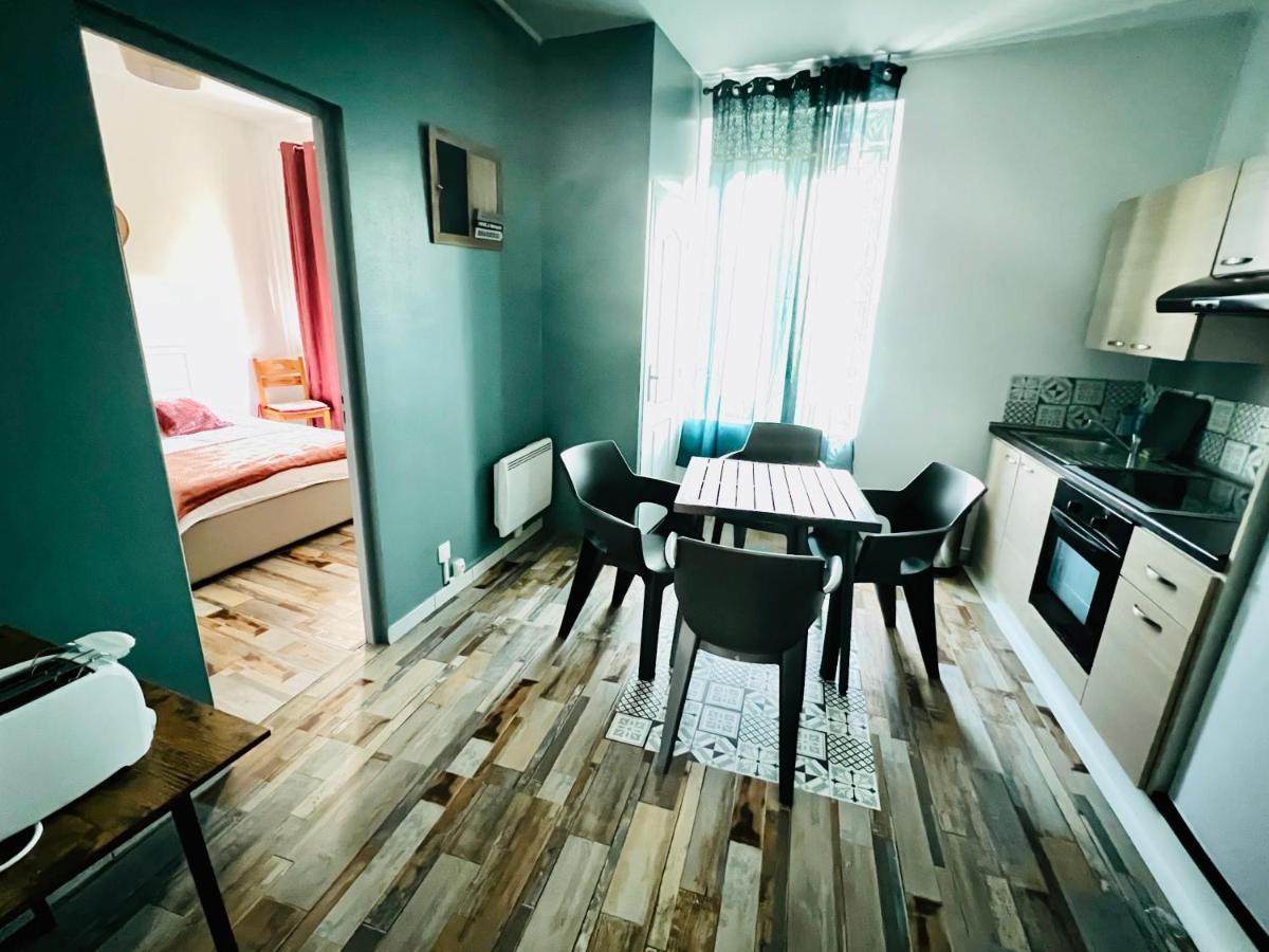 La Plume Wifi Parking Un-Sejour-A-Part Apartment Clouange Luaran gambar
