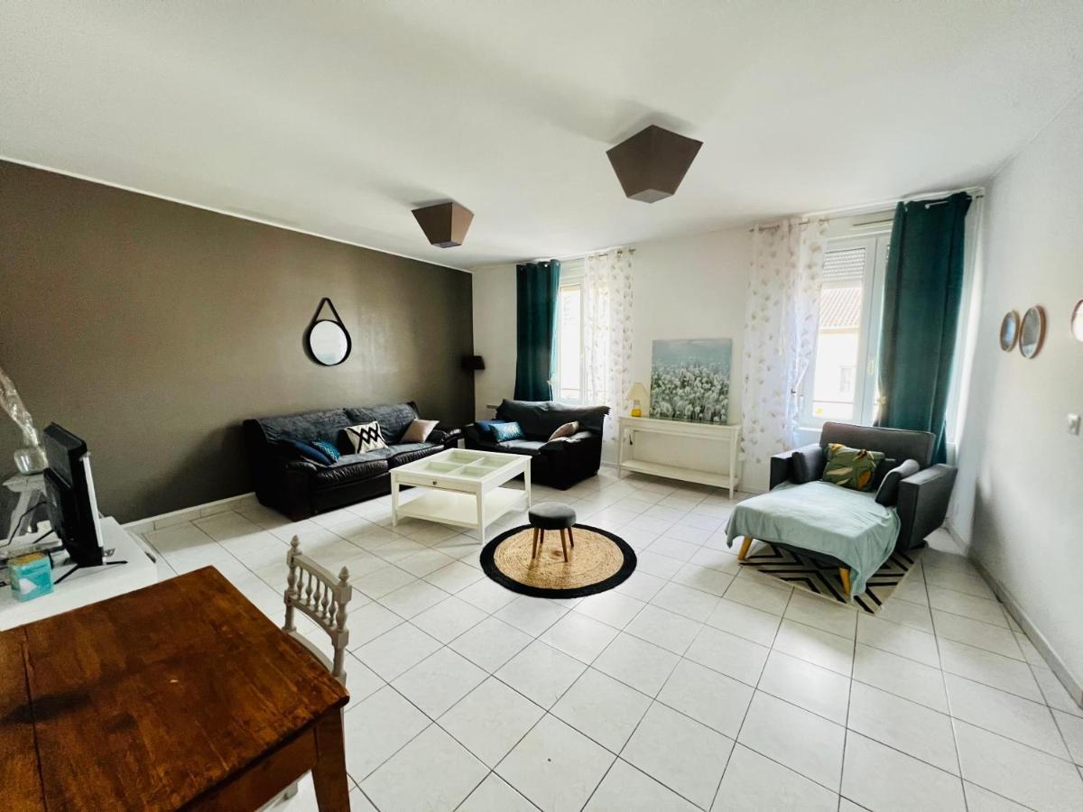 La Plume Wifi Parking Un-Sejour-A-Part Apartment Clouange Luaran gambar