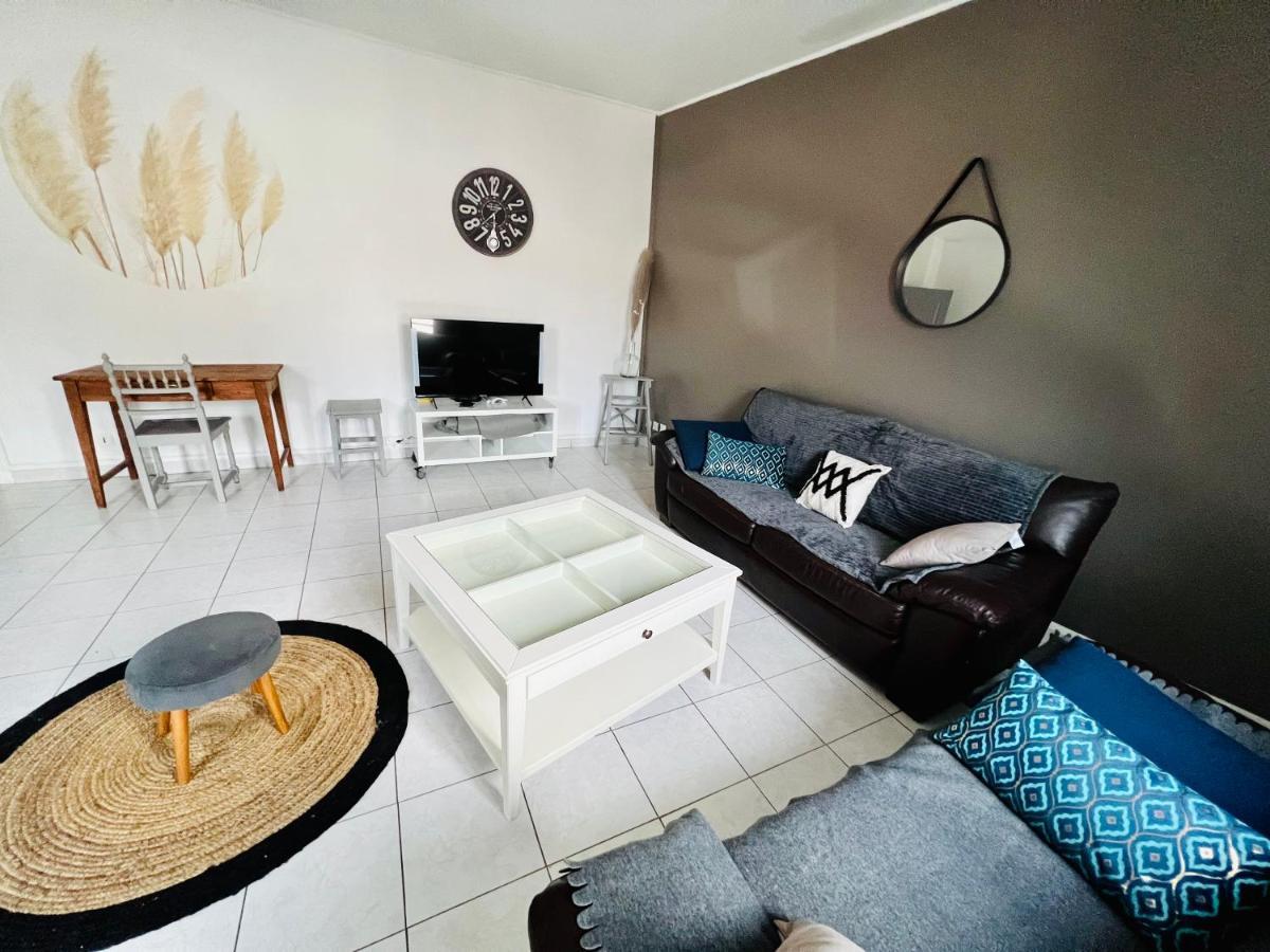 La Plume Wifi Parking Un-Sejour-A-Part Apartment Clouange Luaran gambar