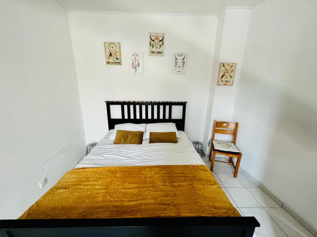 La Plume Wifi Parking Un-Sejour-A-Part Apartment Clouange Luaran gambar